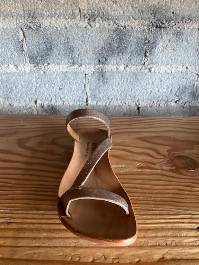 Cydwoq Bloom Sandals