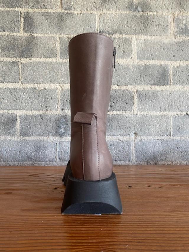 Lofina Wrap Around Zipper Boots